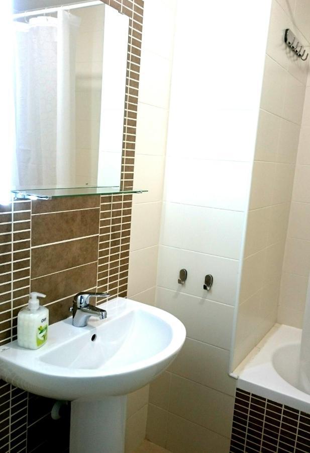 Apartamento De Dos Dormitorios Junto A Mojacar Playa 加鲁查 外观 照片